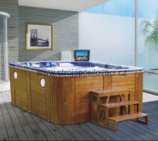 Hydromasažní vana pro 7 osob 5501